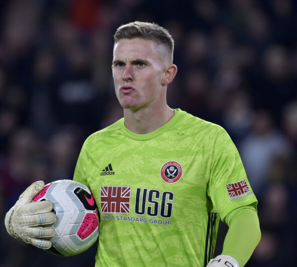 Sheffield United's goalkeeper Dean Henderson holds the ball during the English Premier League soccer match between Sheffield United and Arsenal at Bramall Lane in Sheffield, England, Monday, Oct. 21, 2019. (AP Photo/Rui Vieira) Foto: Rui Vieira